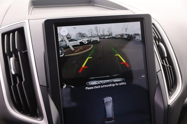 Certified 2024 Ford Edge SEL image 16
