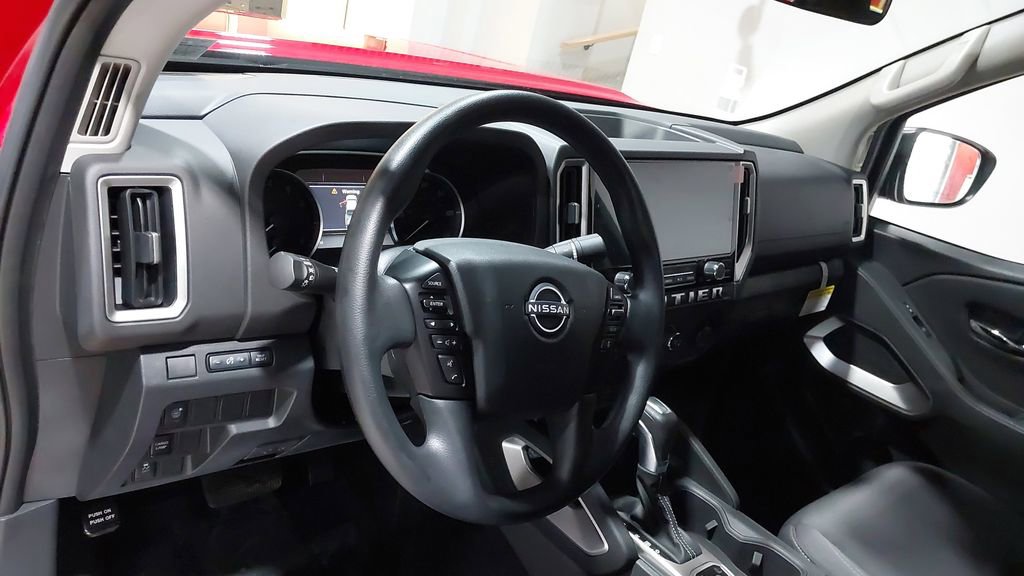 New 2026 Nissan Frontier SV w/ Tow Package AWD/4WD image 19