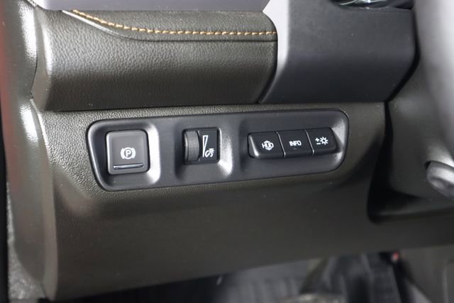 Used 2021 GMC Acadia AT4 w/ Technology Package image 41