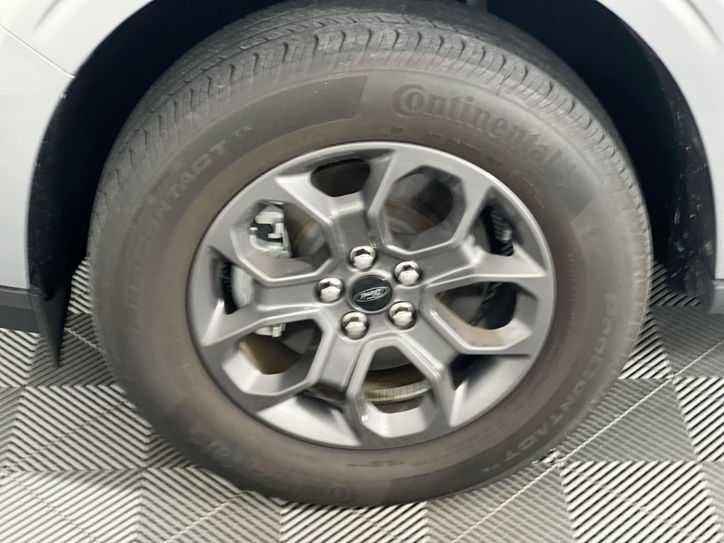 Used 2023 Ford Maverick XLT FWD image 7
