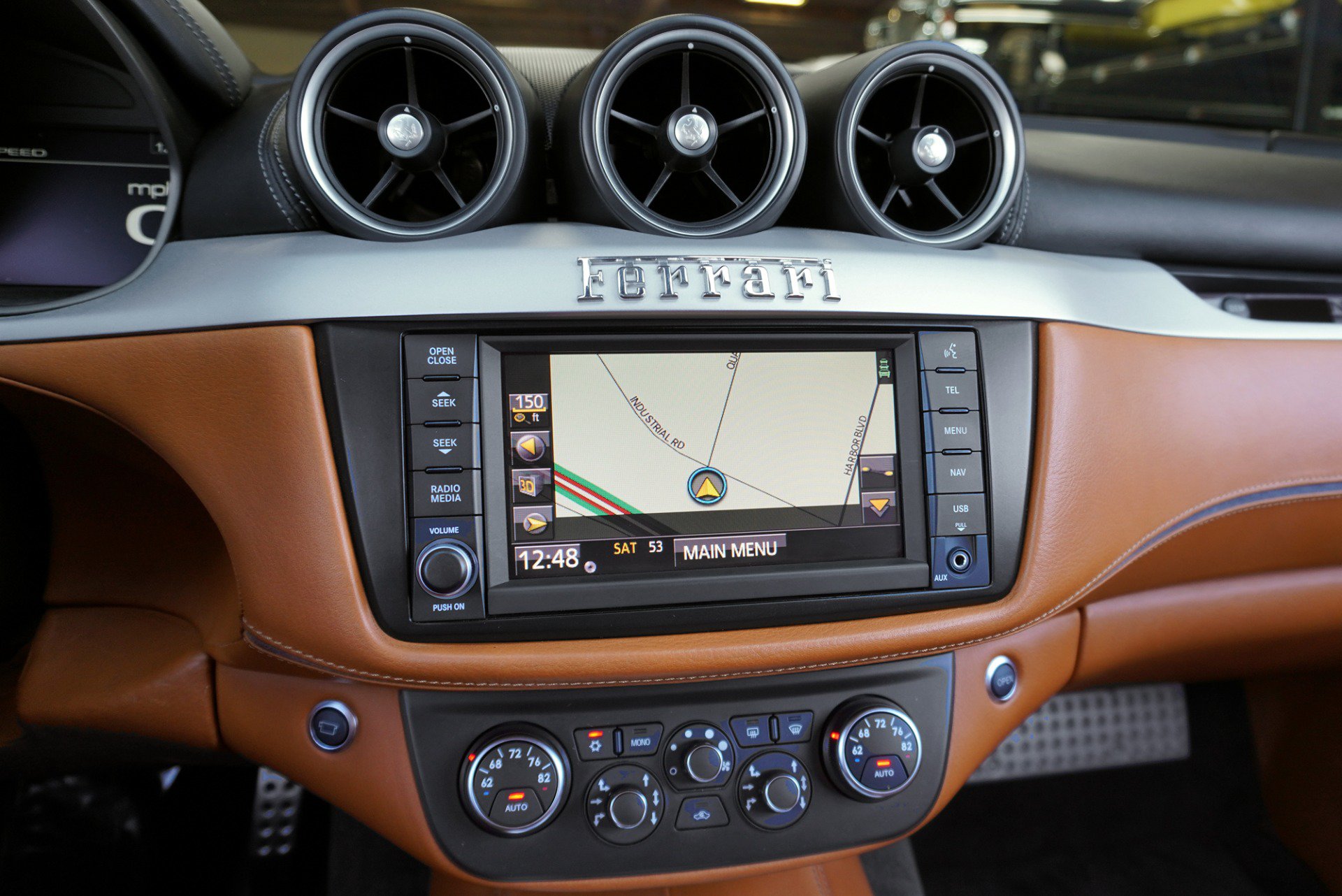 Used 2012 Ferrari FF AWD/4WD image 36