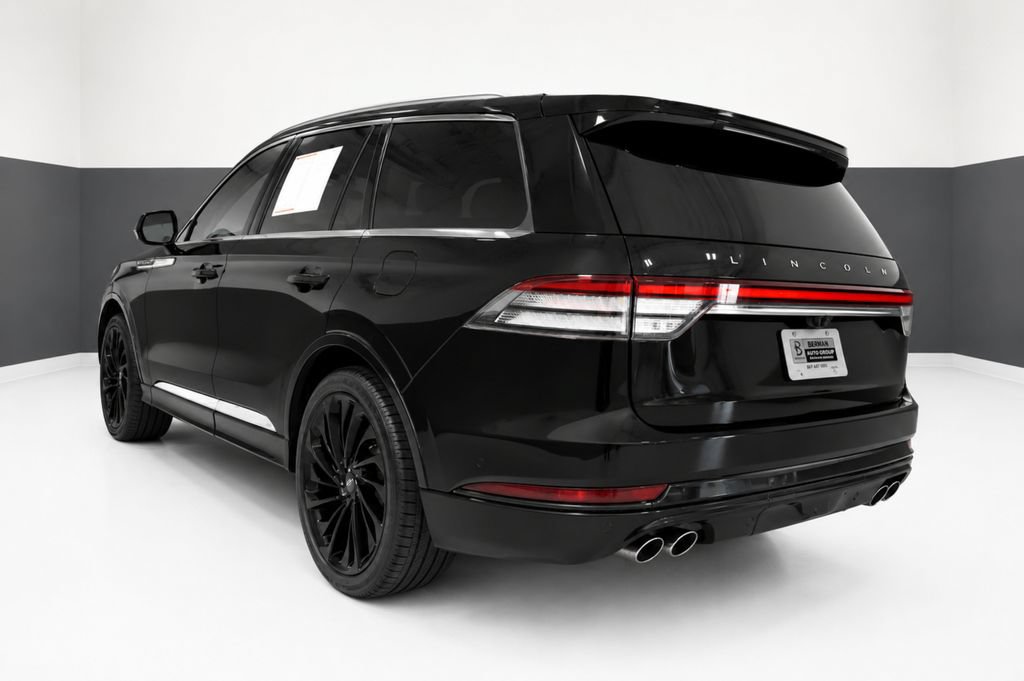 Used 2021 Lincoln Aviator Reserve w/ Equipment Group 210A AWD/4WD image 3