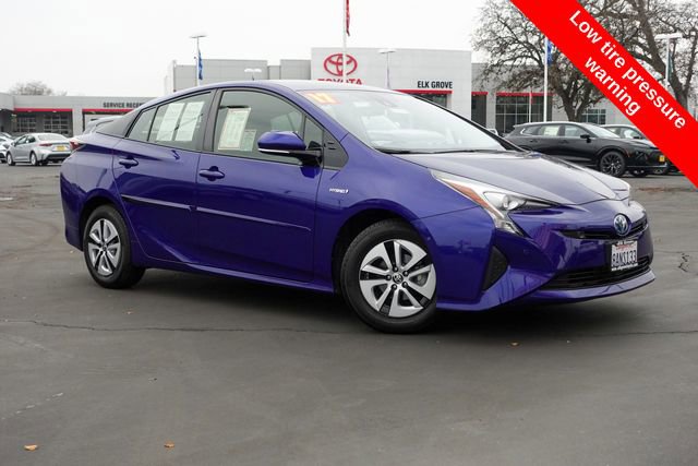 Certified 2017 Toyota Prius Two image 7