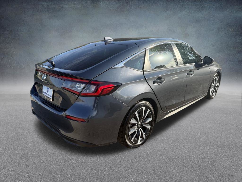 Used 2024 Honda Civic EX-L image 6