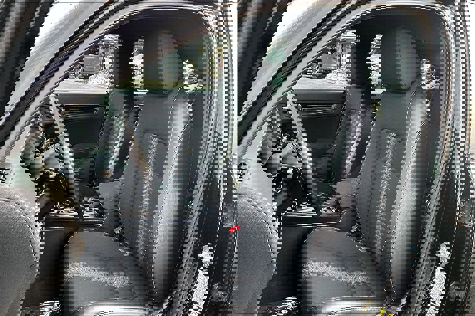 Used 2023 Honda Civic Sport image 23