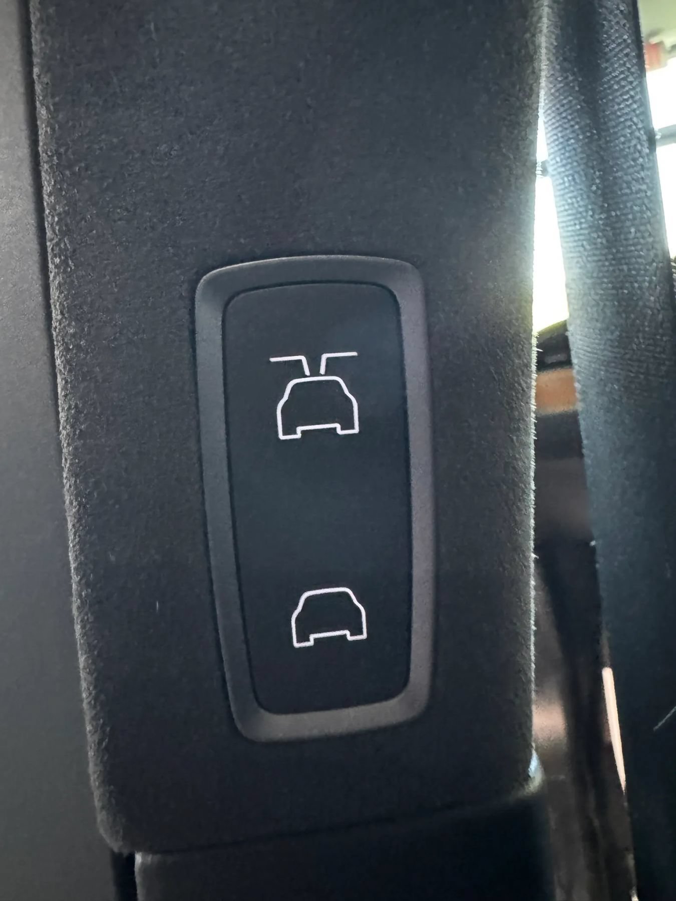 Used 2020 Tesla Model X AWD/4WD image 24
