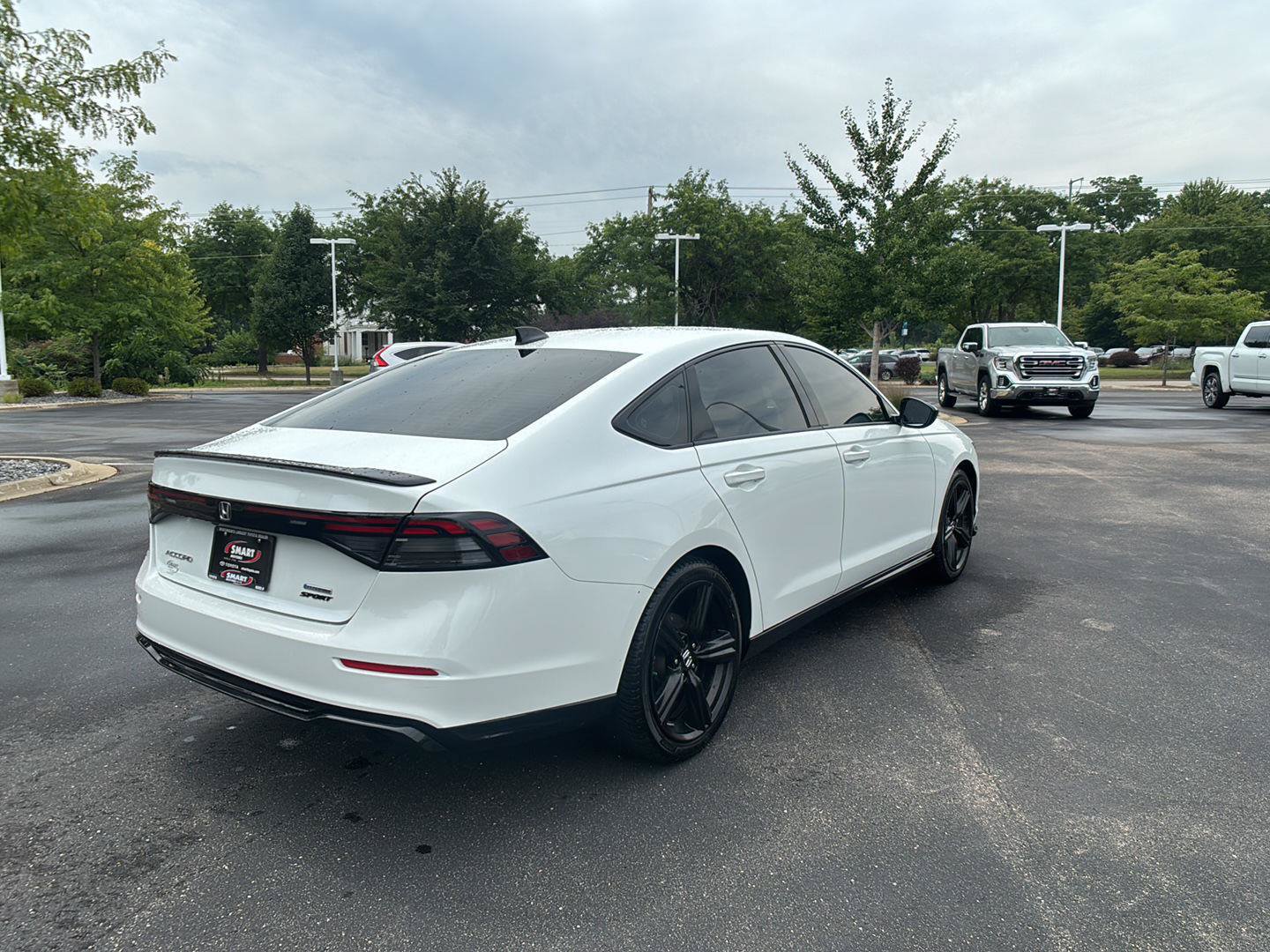 Used 2023 Honda Accord Sport image 11