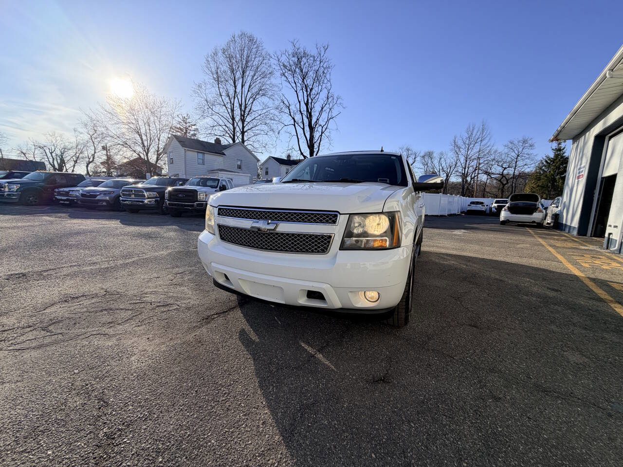Used 2009 Chevrolet Suburban LTZ image 61
