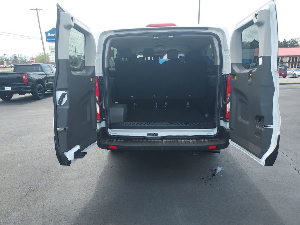 Used 2023 Ford Transit 350 XLT RWD image 28