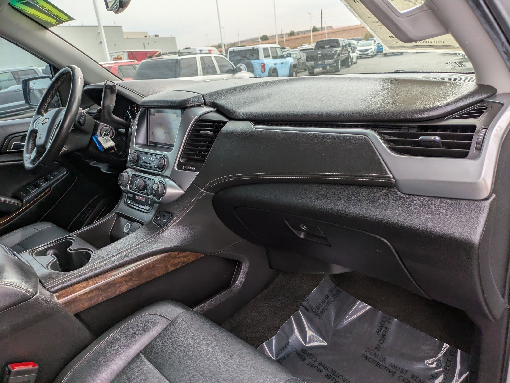 Used 2017 Chevrolet Tahoe LT image 31