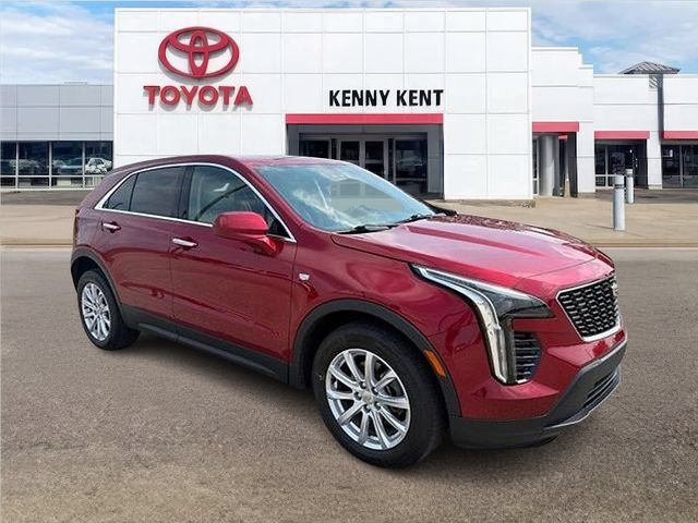 Used 2022 Cadillac XT4 Luxury w/ Cold Weather Package