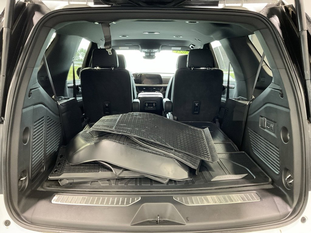 Used 2025 Chevrolet Tahoe High Country image 27