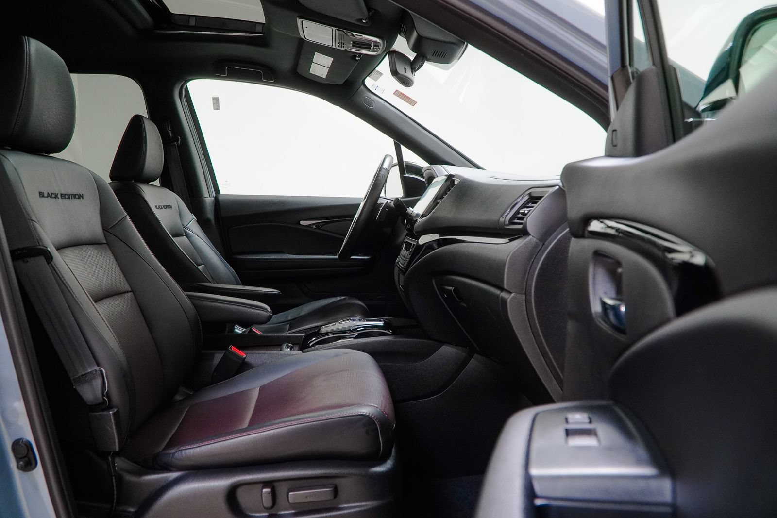 Used 2023 Honda Ridgeline Black Edition image 38