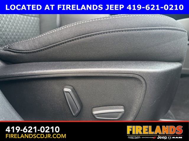 Used 2023 Ford Escape Active w/ Tech Pack #2 AWD/4WD image 18