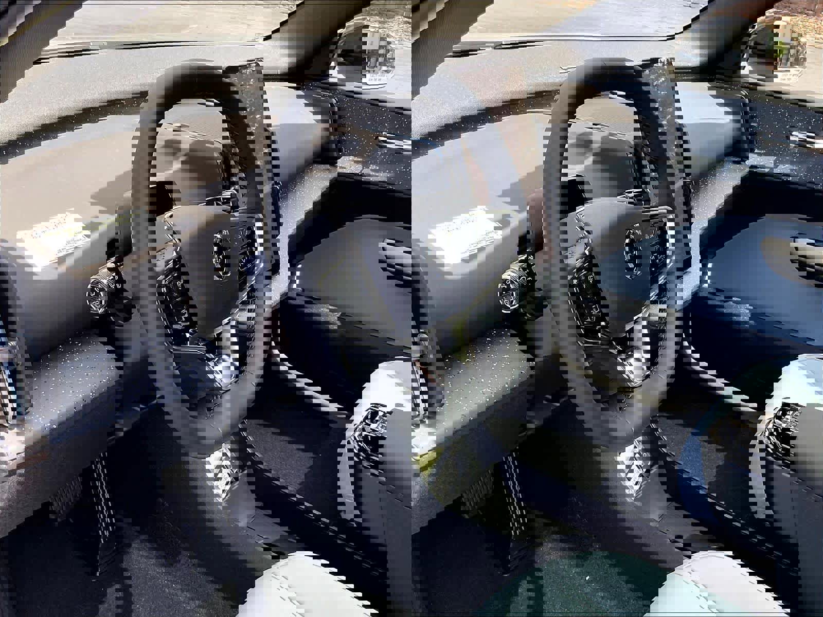 New 2026 Volvo EX30 Ultra w/ Climate Package image 8