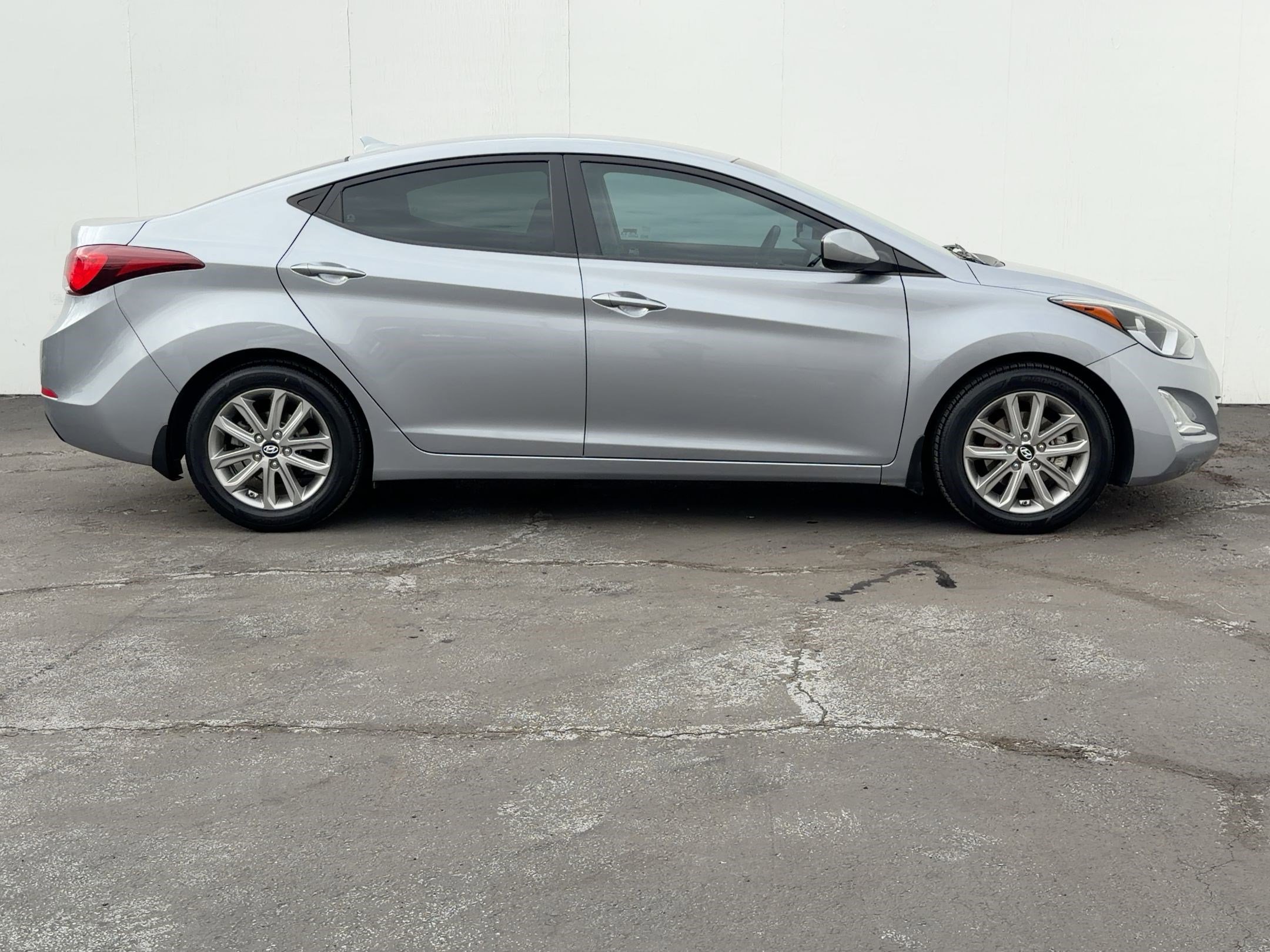 Used 2015 Hyundai Elantra SE w/ Option Group 02 image 5