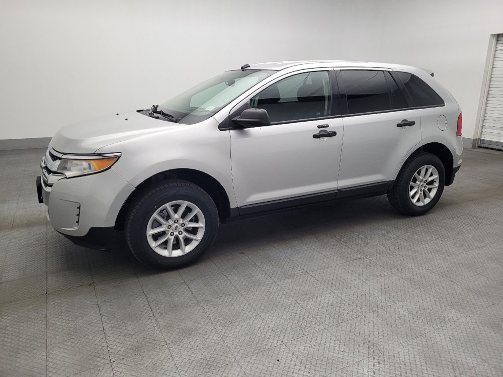 Used 2014 Ford Edge SE w/ Equipment Group 101A FWD image 2
