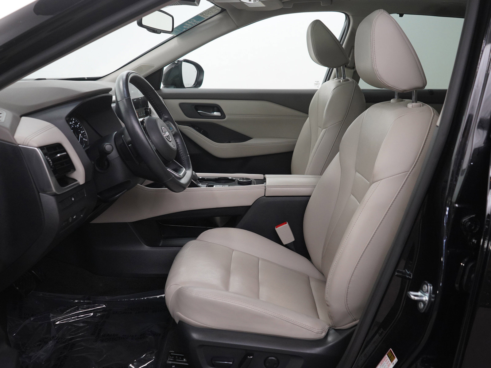 Used 2023 Nissan Rogue SL w/ SL Premium Package AWD/4WD image 16