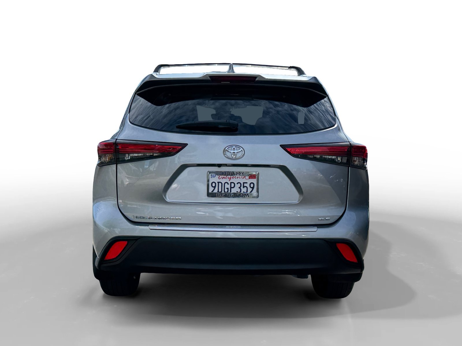 Used 2022 Toyota Highlander XLE FWD image 4