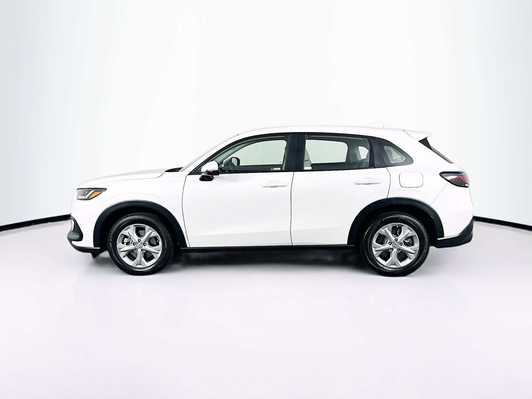 Used 2024 Honda HR-V LX image 4