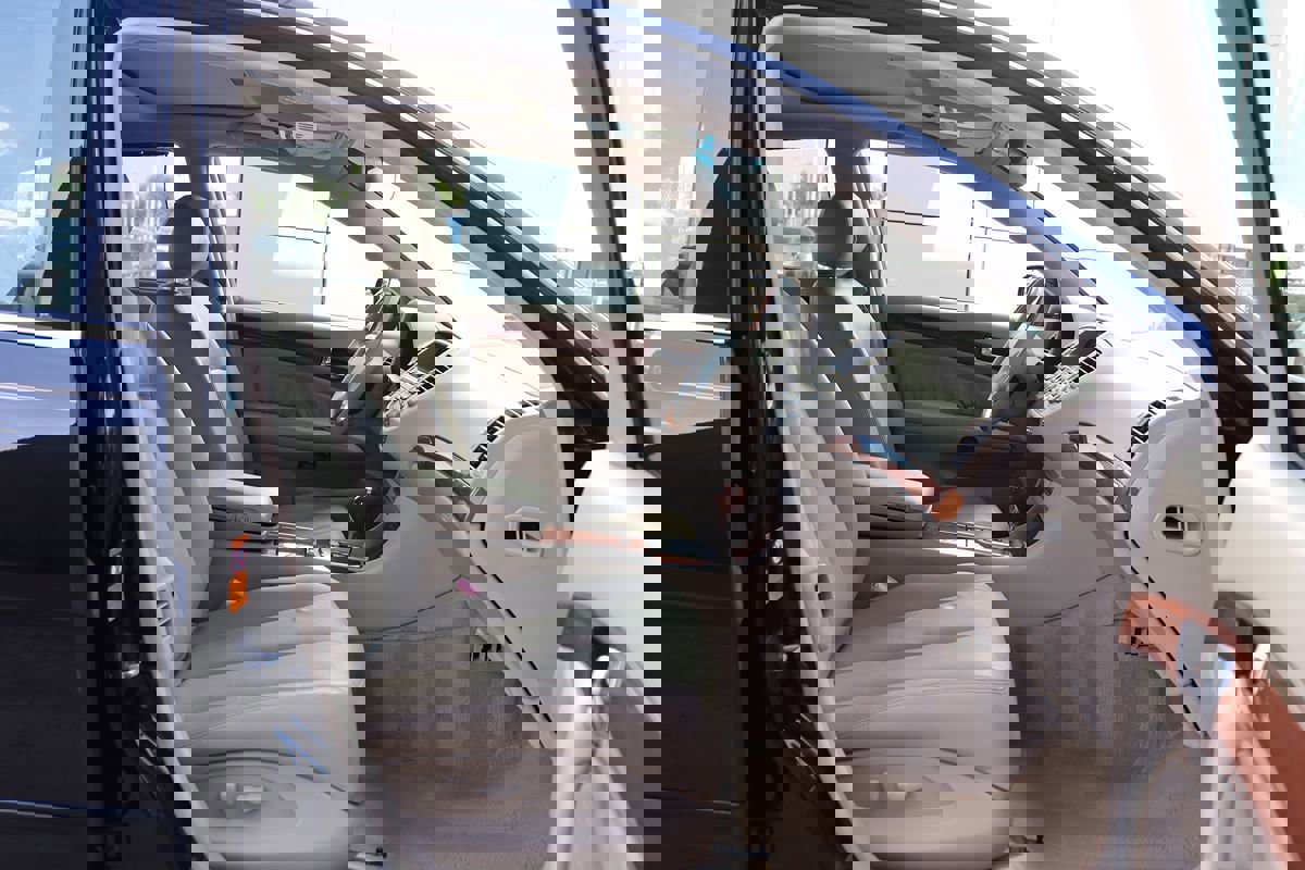 Used 2004 INFINITI Q45 Premium image 28