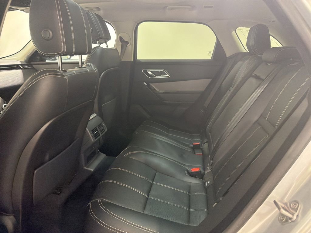 Used 2019 Land Rover Range Rover Velar S image 22
