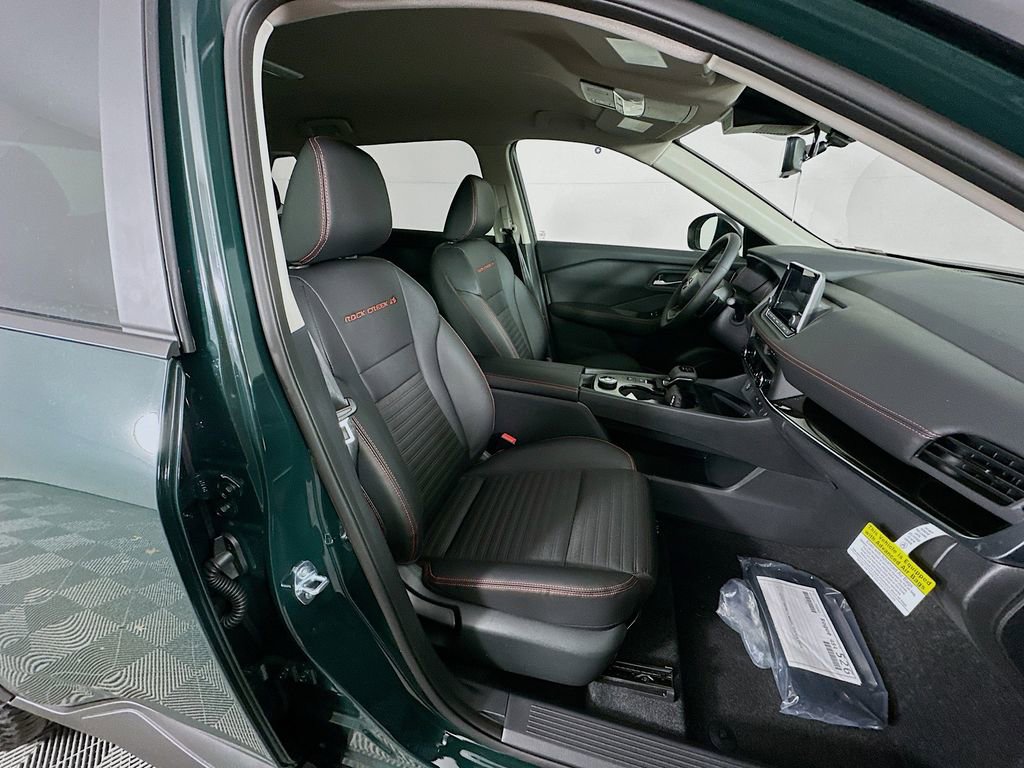 New 2026 Nissan Rogue SV image 36
