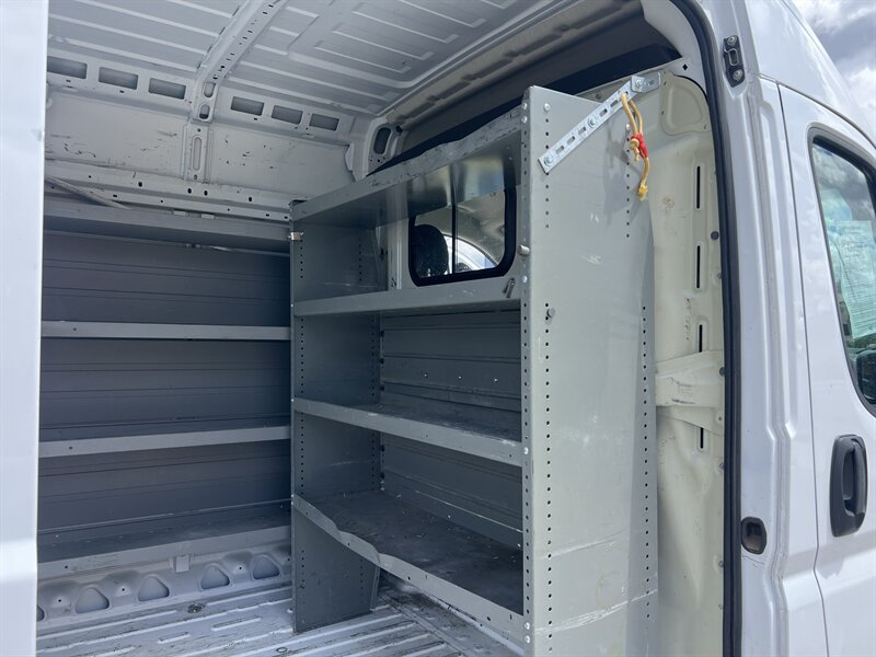 Used 2024 RAM ProMaster 2500 FWD image 11