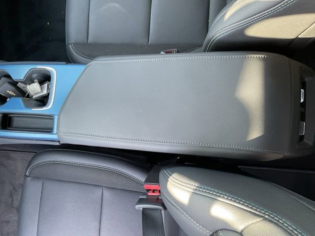 Used 2025 Chevrolet Equinox EV LT w/ Convenience Package image 18