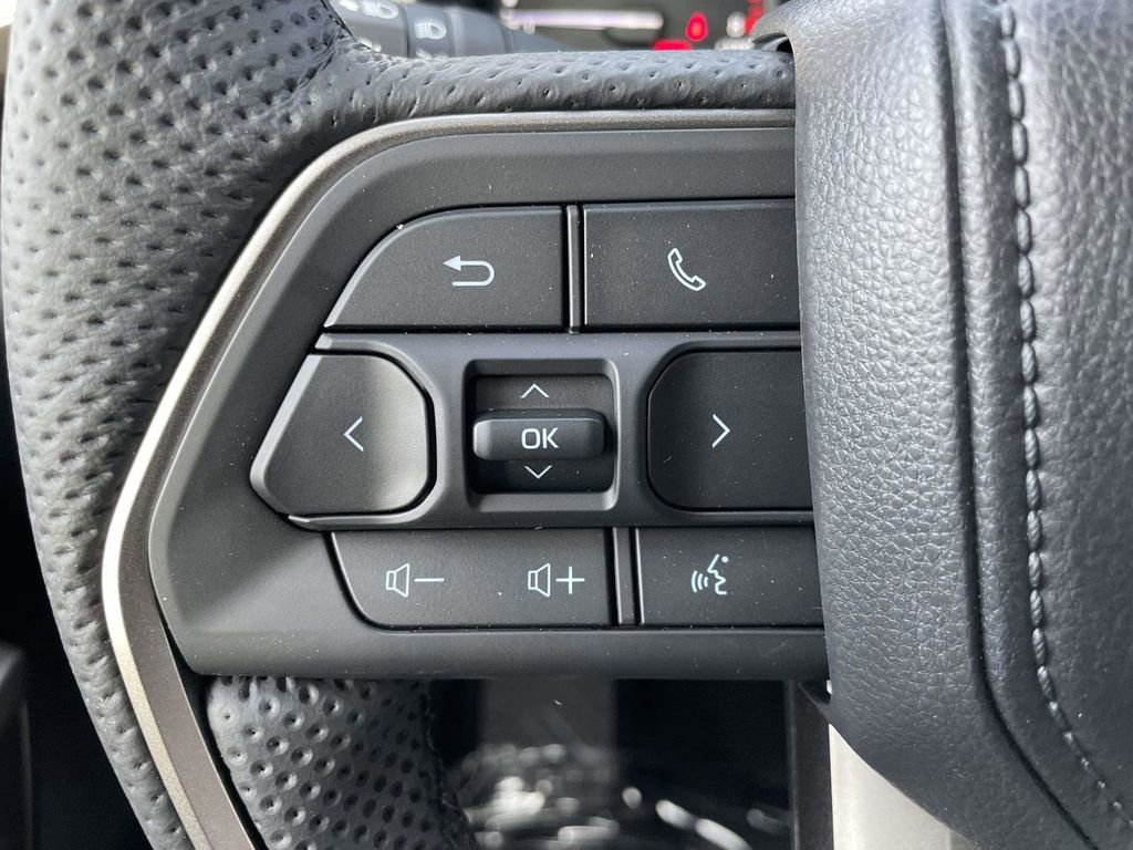 New 2026 Toyota Tundra SR5 AWD/4WD image 32