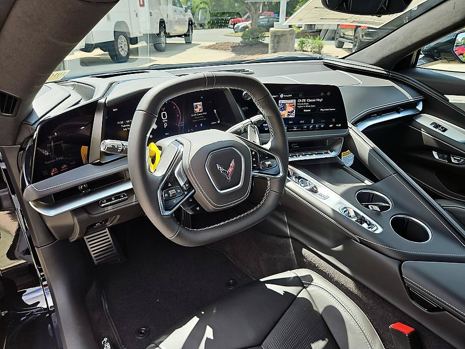 New 2027 Chevrolet Corvette Grand Sport w/ Z52 Sport Performance Package RWD image 12