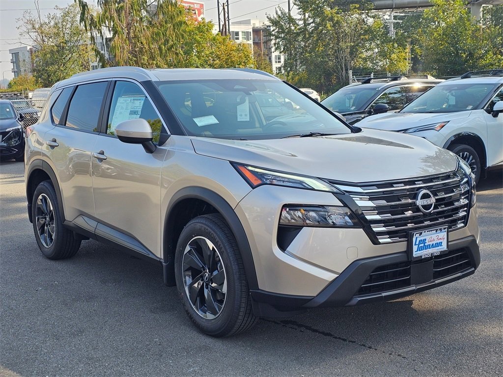 New 2026 Nissan Rogue SV image 3