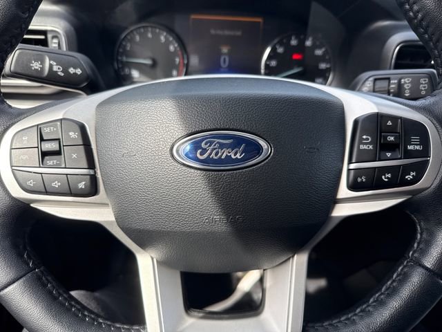 Certified 2022 Ford Explorer XLT w/ Equipment Group 202A image 22