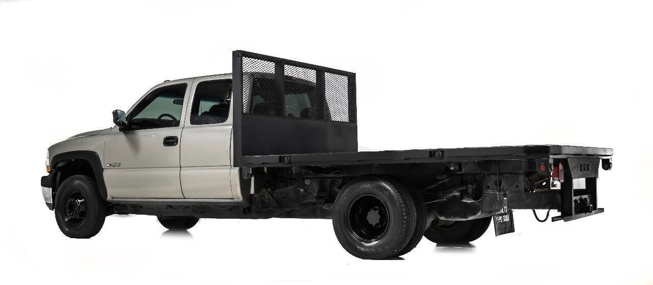 Used 2002 Chevrolet Silverado 3500 2WD Extended Cab image 4