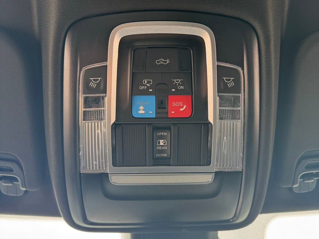 New 2026 RAM 1500 4x4 Crew Cab image 29