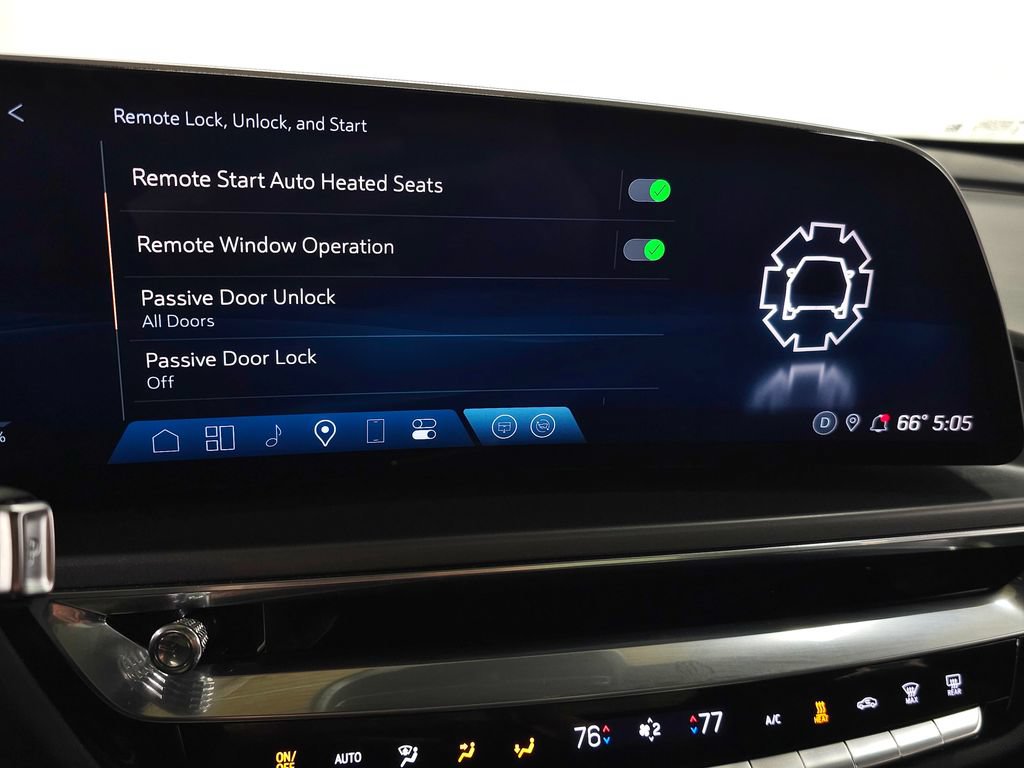 Certified 2024 Cadillac Lyriq Tech w/ Driver Assist Package AWD/4WD image 29