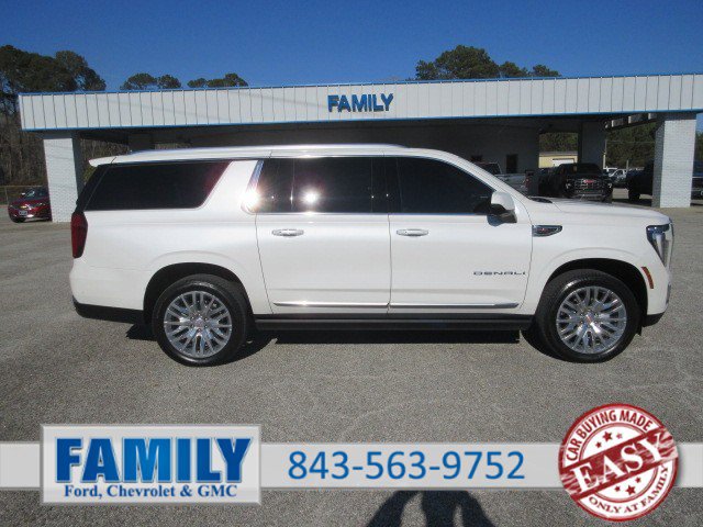 Used 2025 GMC Yukon XL Denali w/ Sun & Power Step Package