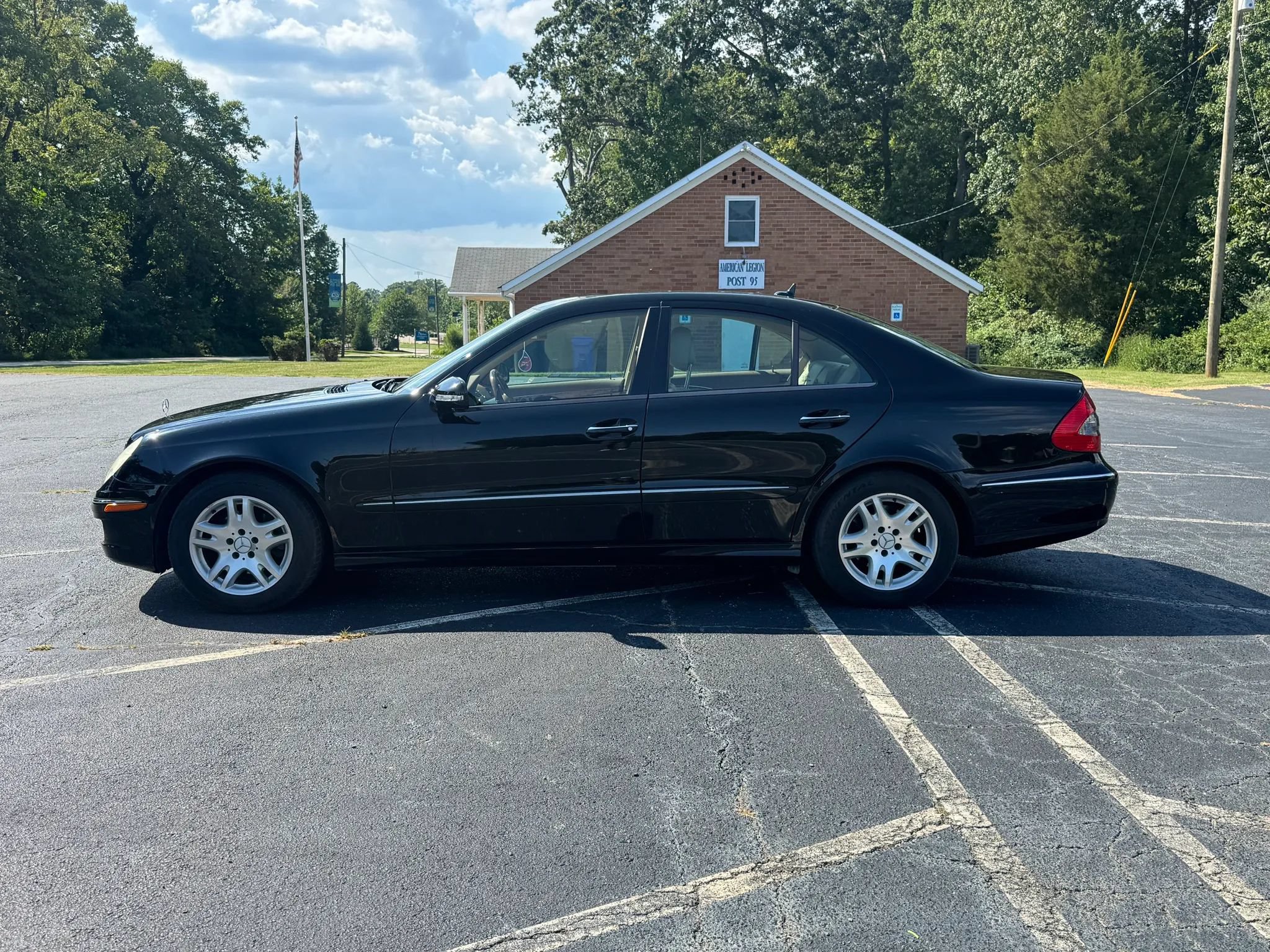 Used 2007 Mercedes-Benz E 320 BlueTEC Sedan image 21