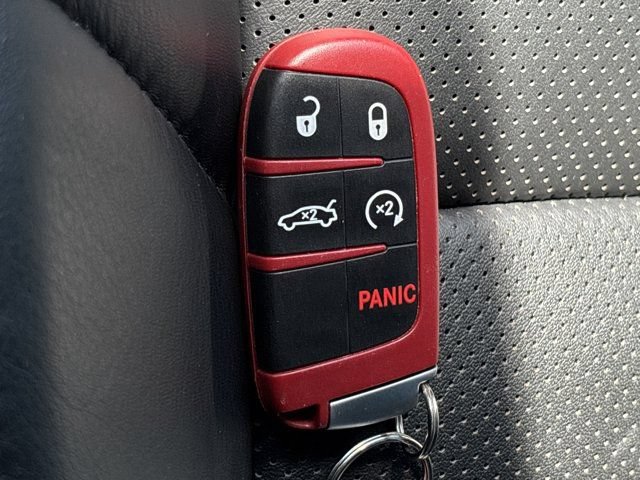 Used 2021 Dodge Challenger SRT Hellcat RWD image 39