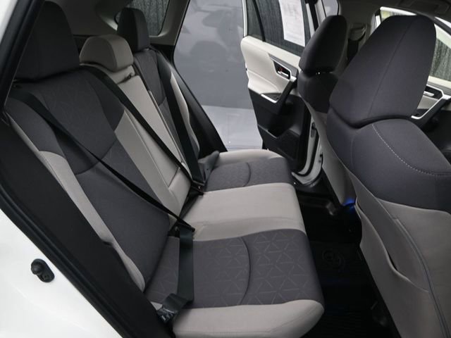 Used 2023 Toyota RAV4 XLE image 16