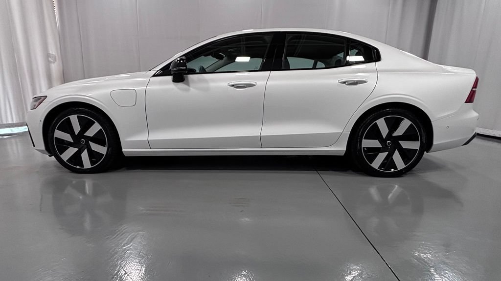 Certified 2024 Volvo S60 T8 Plus w/ Climate Package AWD/4WD image 9
