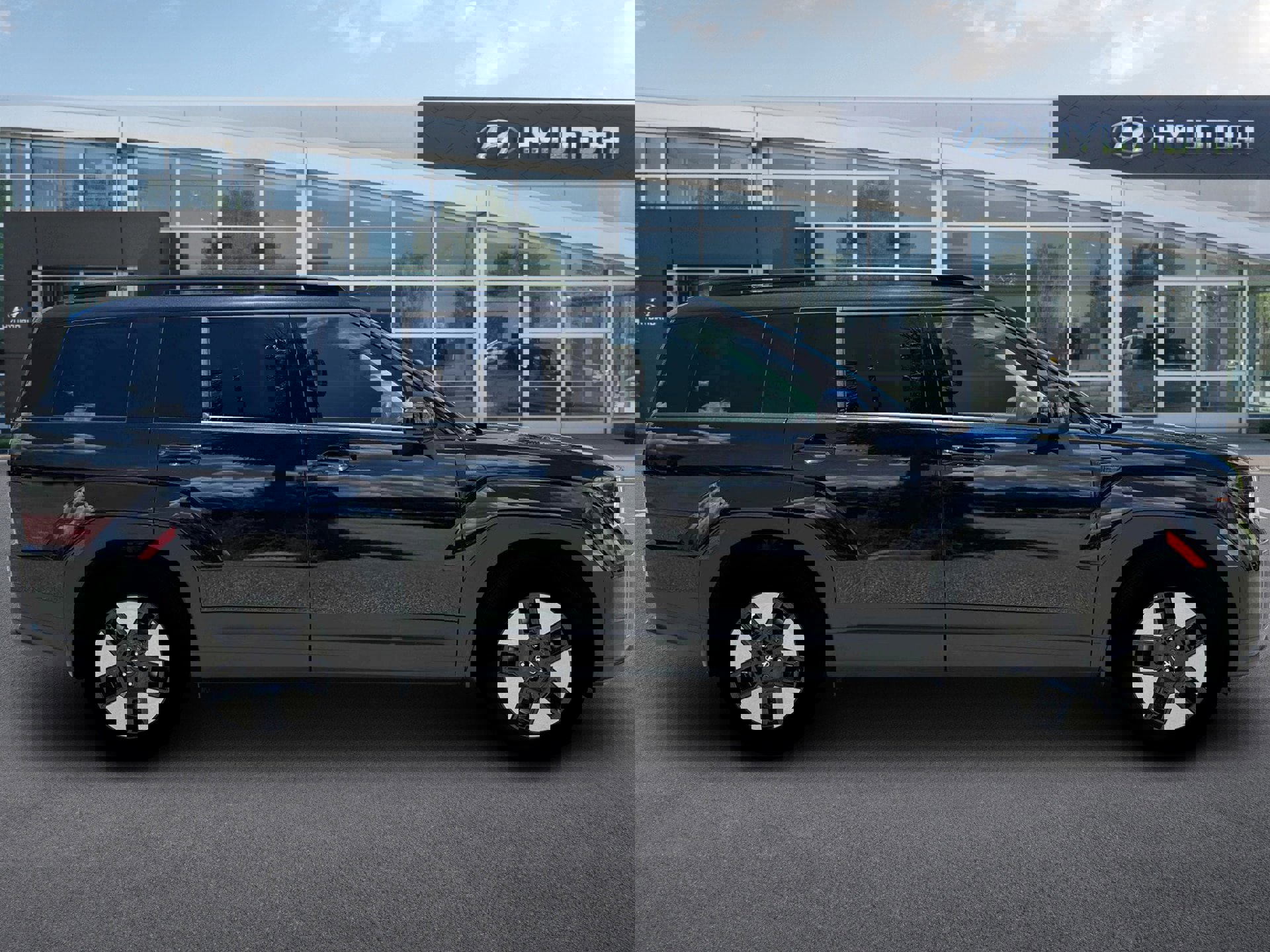 New 2026 Hyundai Santa Fe SEL image 9