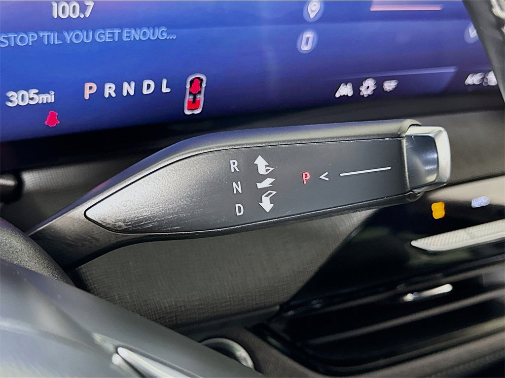 Certified 2025 Buick Enclave Sport Touring image 15