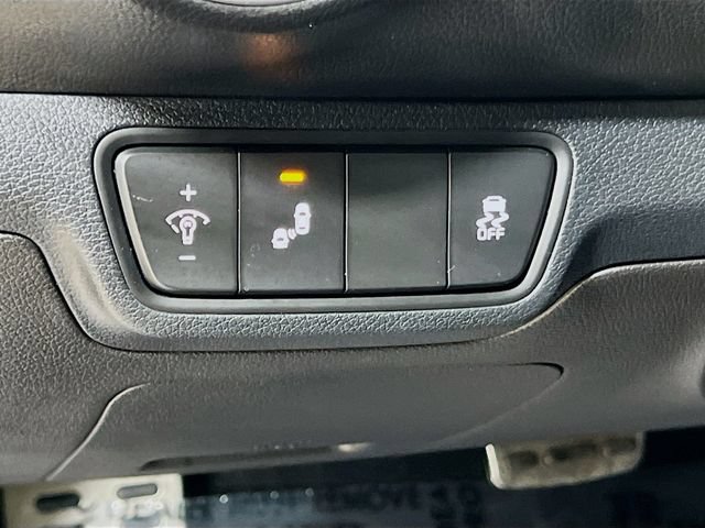Certified 2023 Kia Forte GT-Line FWD image 15