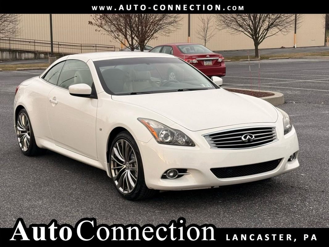 Used 2014 INFINITI Q60 Convertible w/ Premium Package
