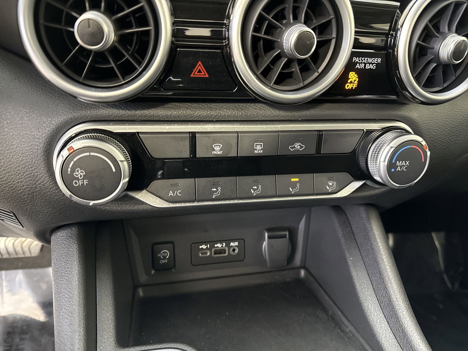 Certified 2025 Nissan Sentra SV image 10