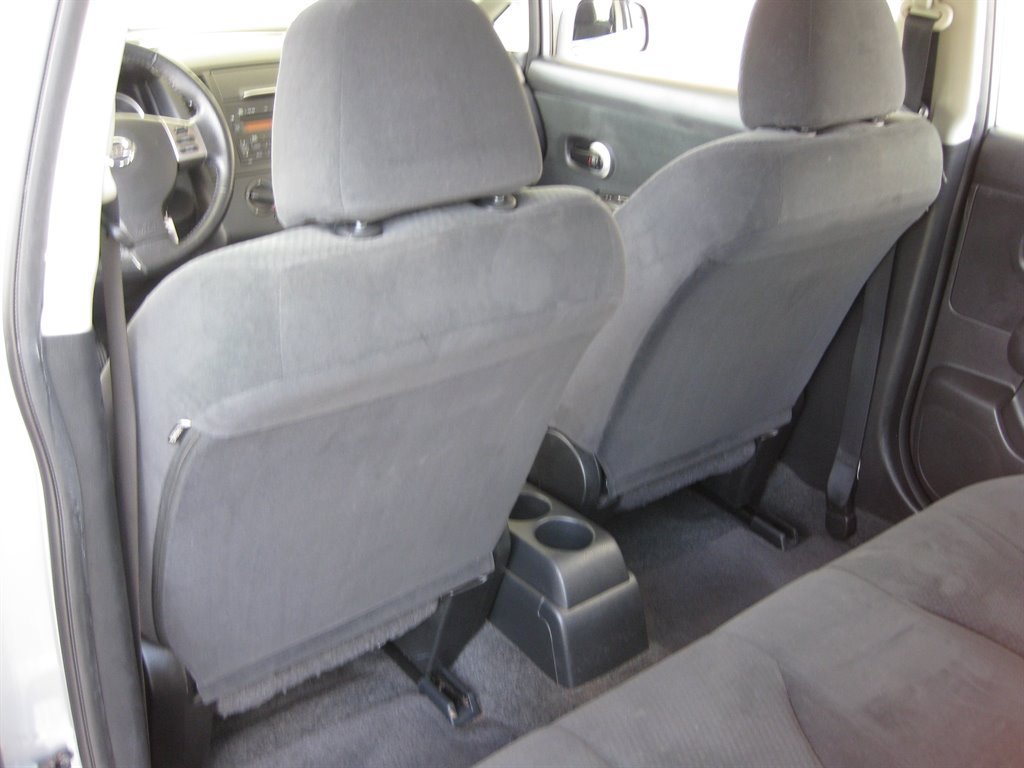 Used 2012 Nissan Versa 1.8 S w/ Special Edition Pkg FWD image 24