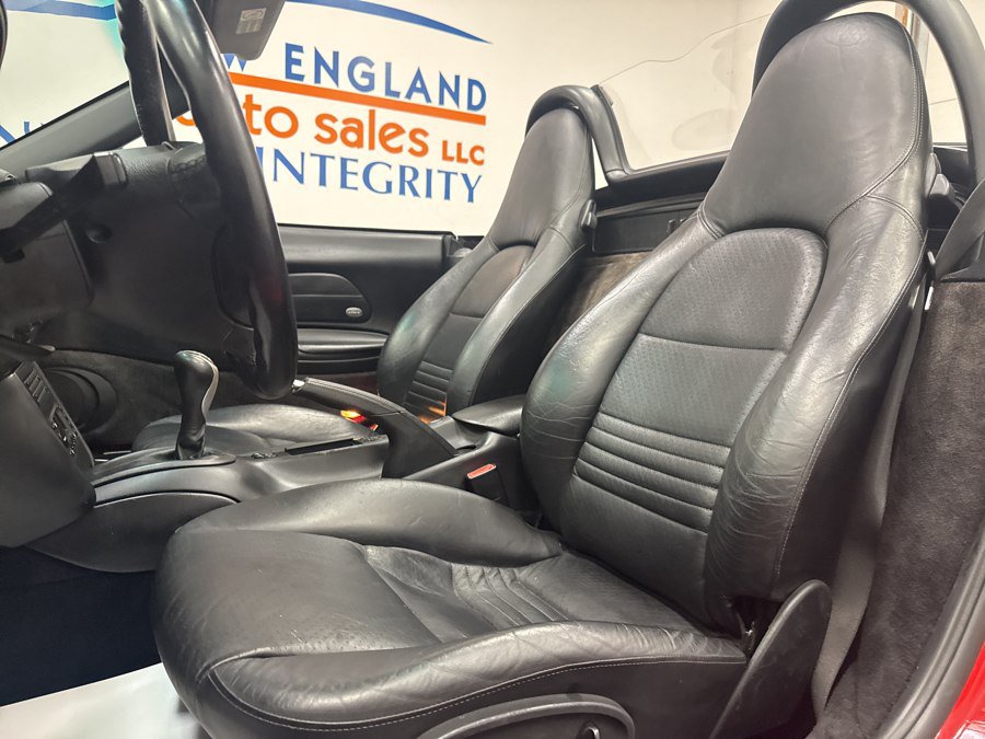 Used 2002 Porsche Boxster RWD image 14