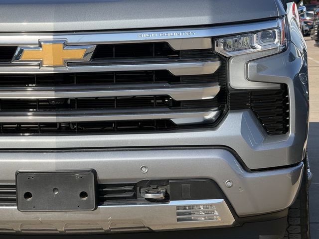 Used 2024 Chevrolet Silverado 1500 High Country AWD/4WD image 9