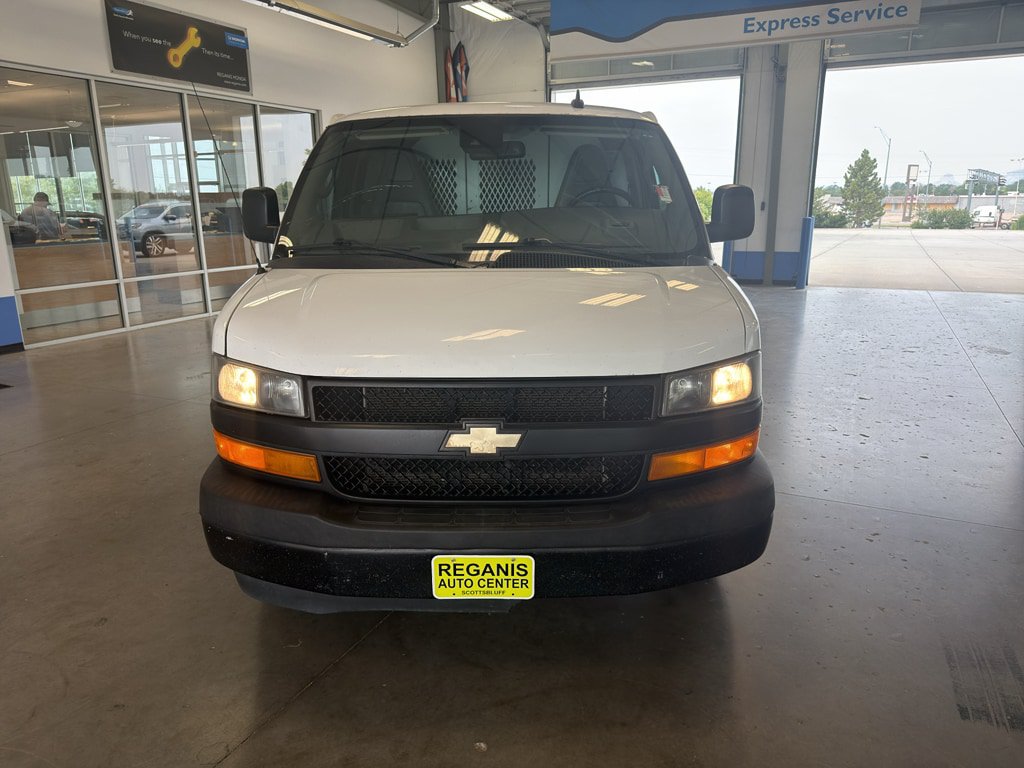 Used 2019 Chevrolet Express 2500 w/ Communications Package RWD image 8